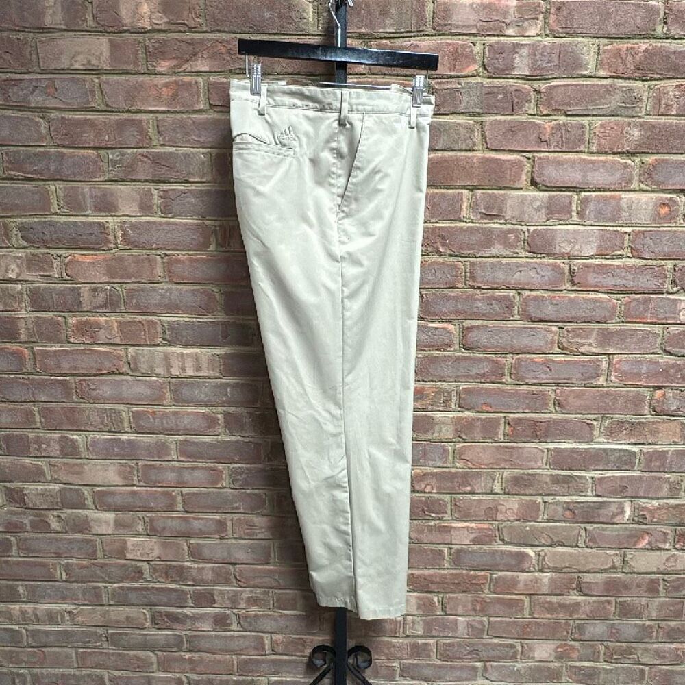 Adidas Men’s Khaki Flat Front Pants Sz 42x32